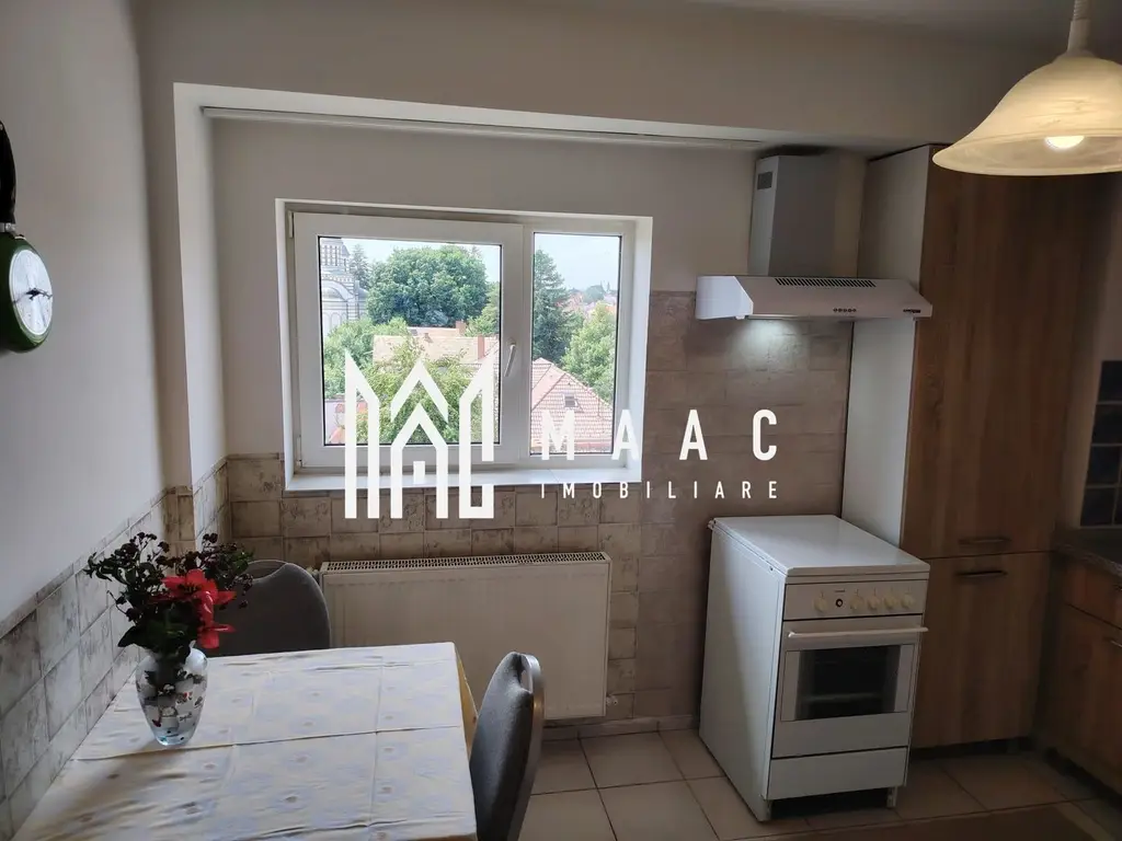 Apartament cu 2 camere | Etaj 3 | Balcon | Trei Stejari