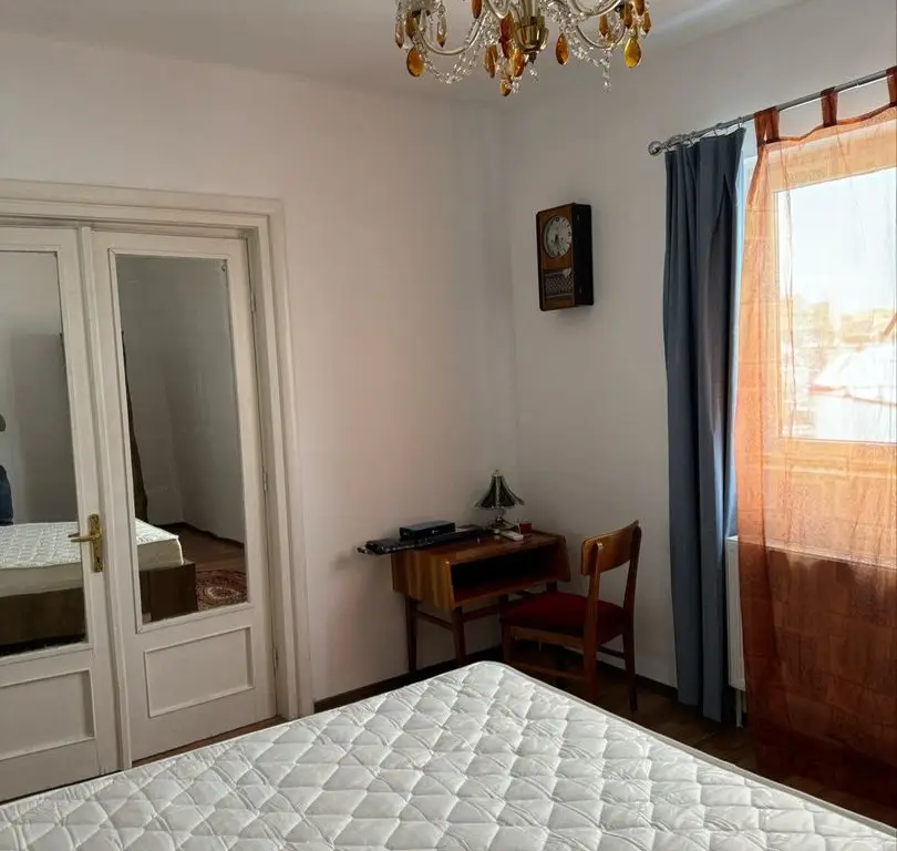 BRASADAS închiriază ap 2 cam Popa Tatu mobilat.