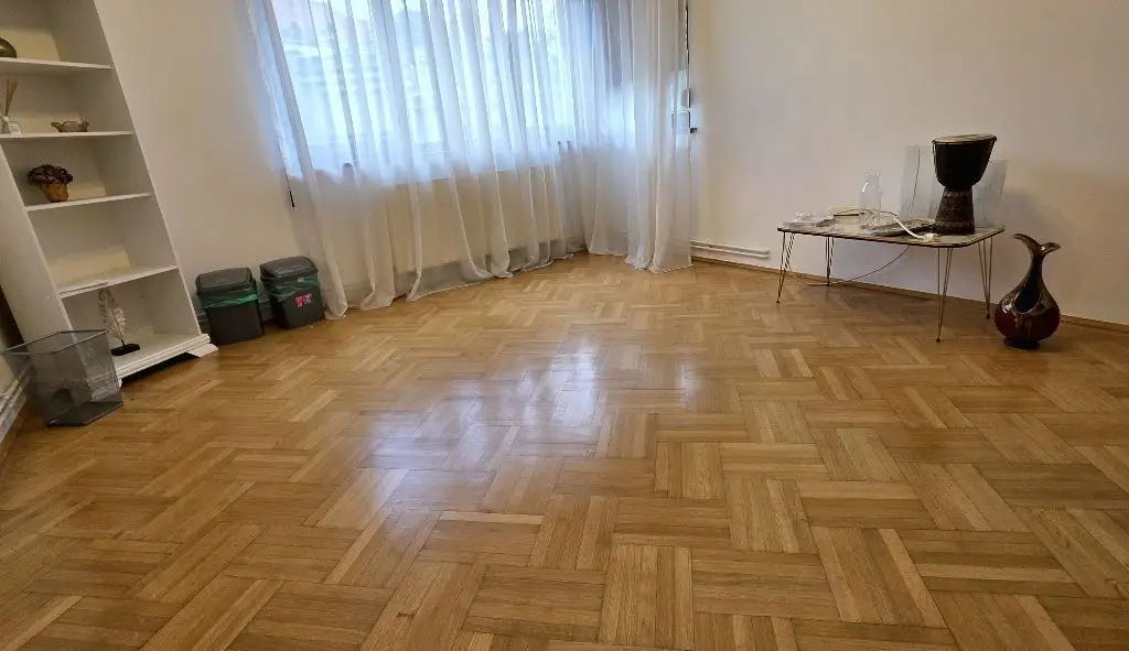 Dacia apartament 4 camere nemobilate de inchiriat