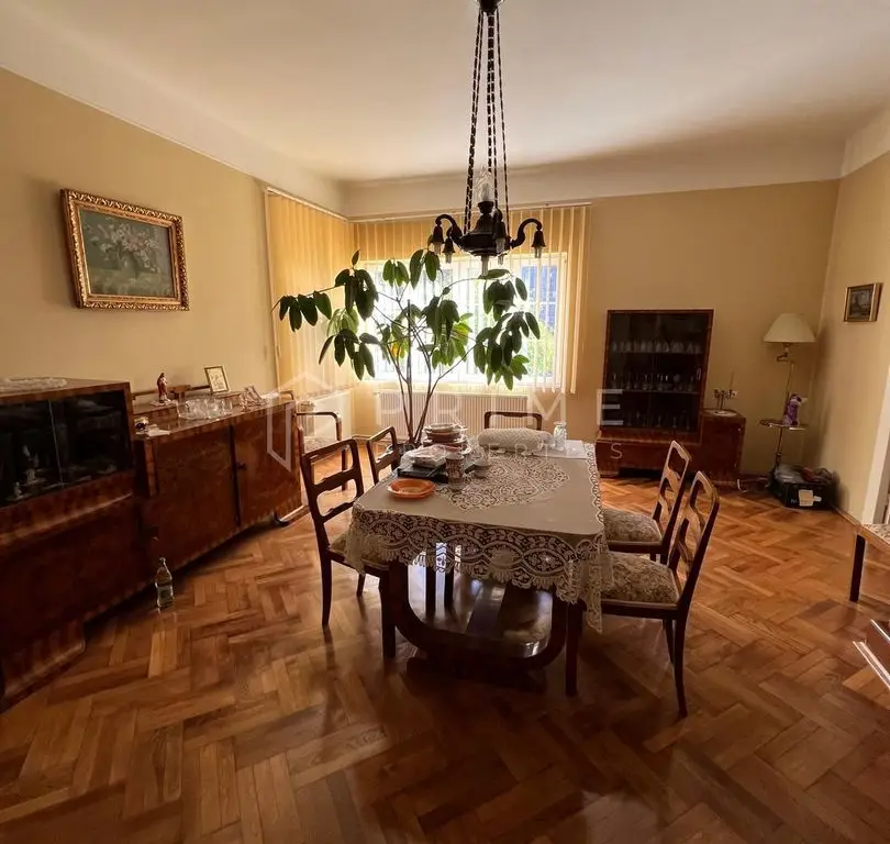 Casă de vânzare | Zonă exclusivistă – Târgu Mureș, Cornișa