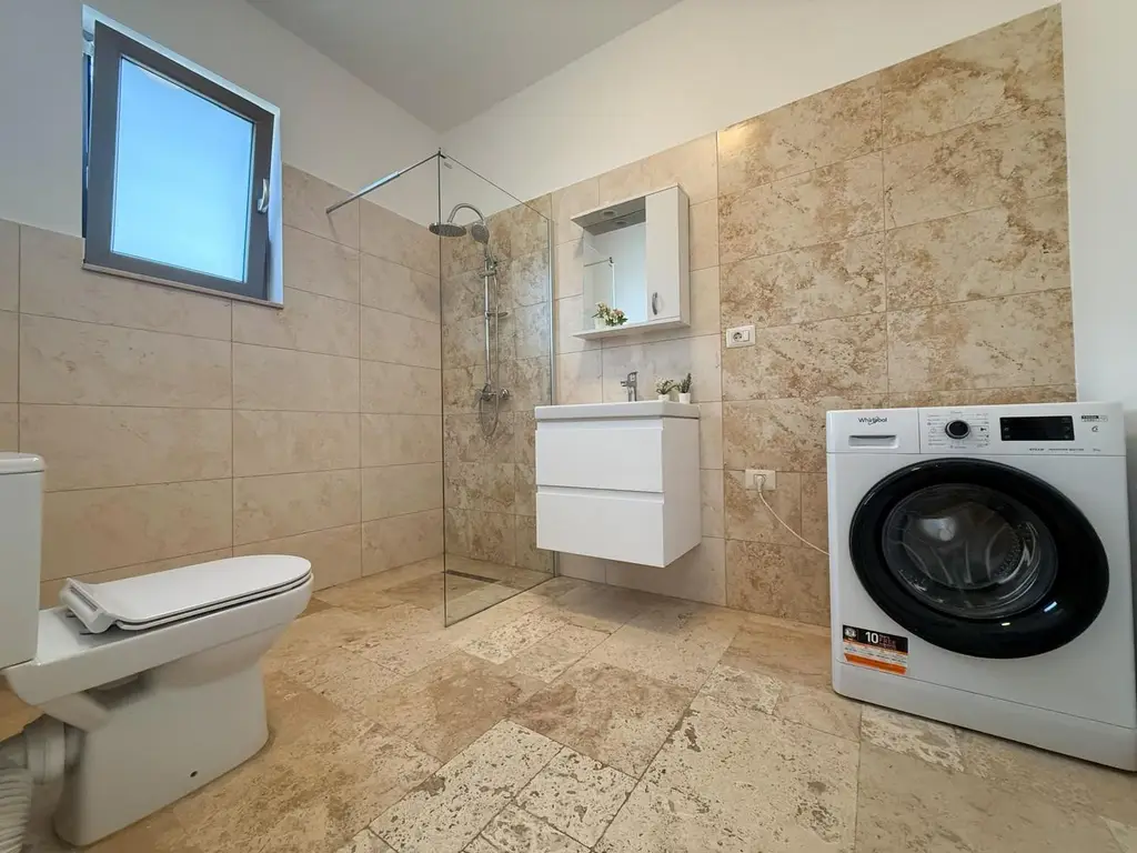 Nature&Comfort**4 Room Villa Corbeanca**Commission 0%