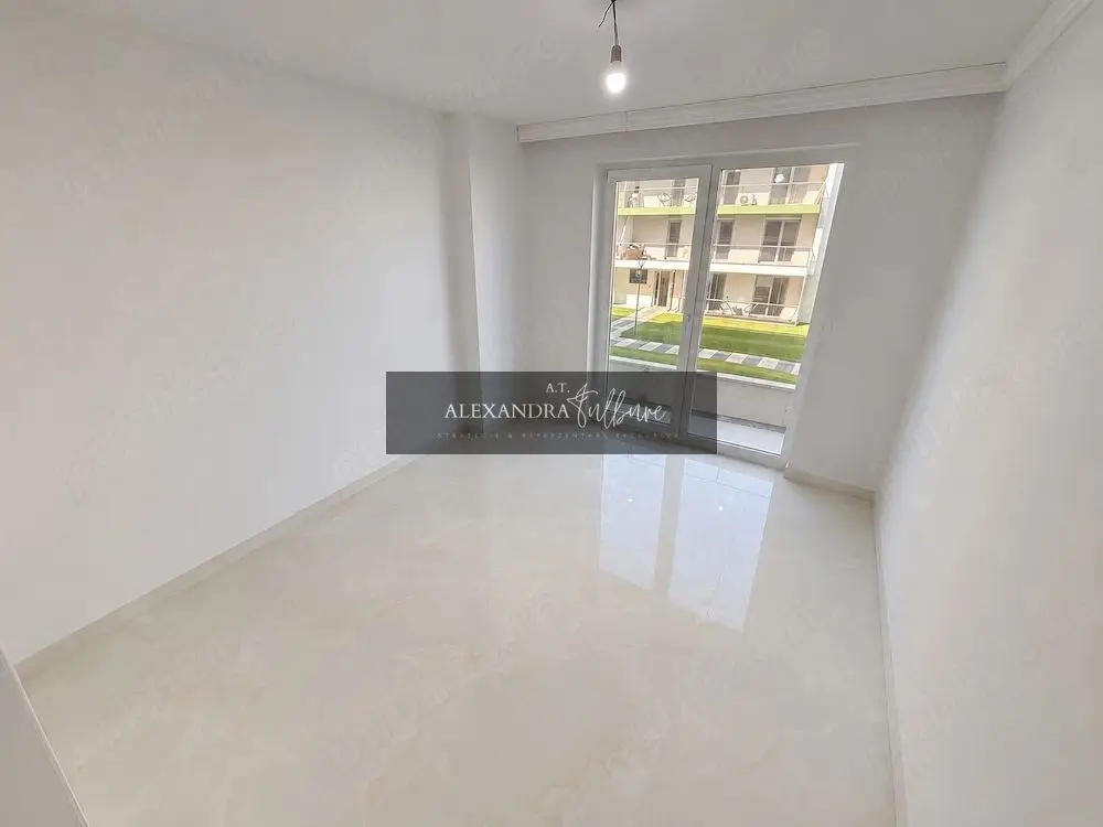 Apartament 3 camere decomandate, 2 bai, 2 balcoane, etaj intermediar