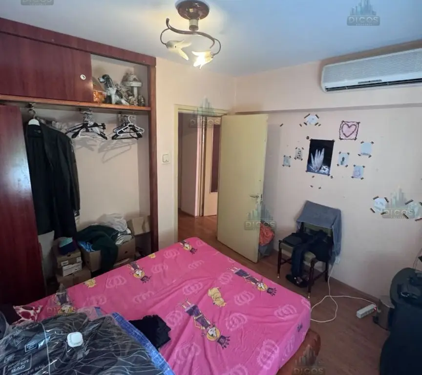 Apartament 3 camere de vânzare – Zona Centrală