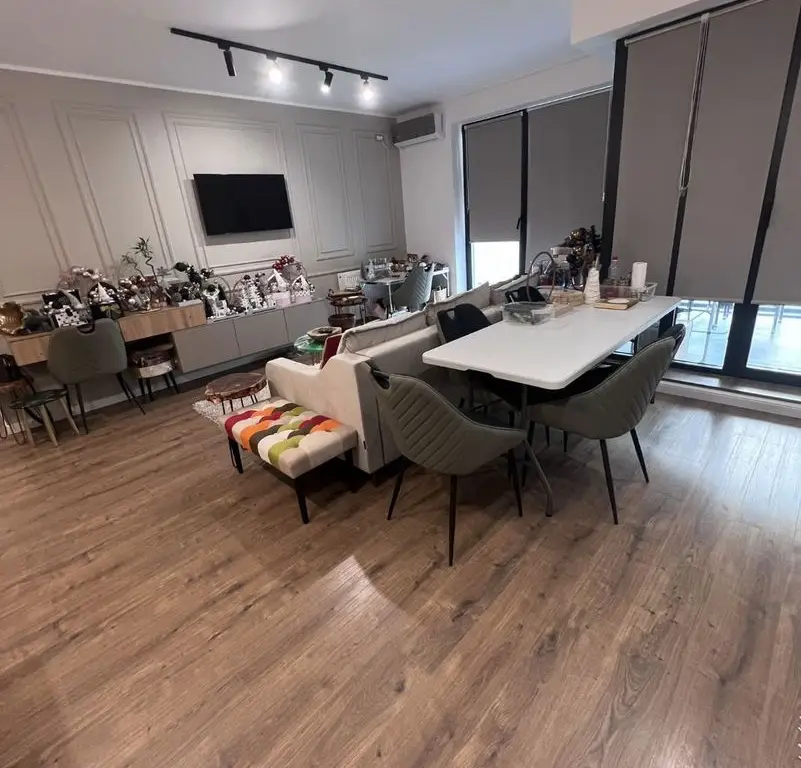 Apartament 2 camere plus tera de 50 m tomis park