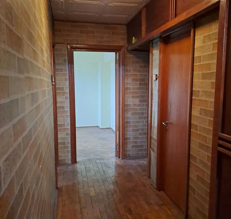 Vand apartament 4 camere