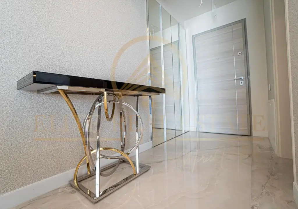 Mamaia - Complex Opera - Apartament cu 2 camere cu vedere la mare