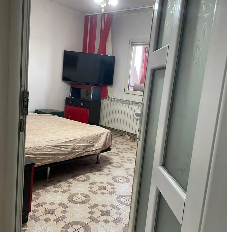 Apartament 4 camere zona mall vitan- nerva traian