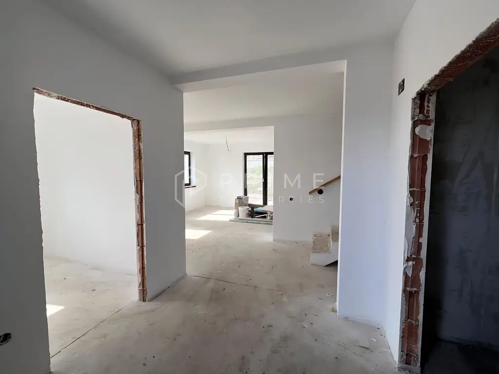 Casa individuala 120mp utili - Corunca - cu acces rapid la Târgu-Mureș