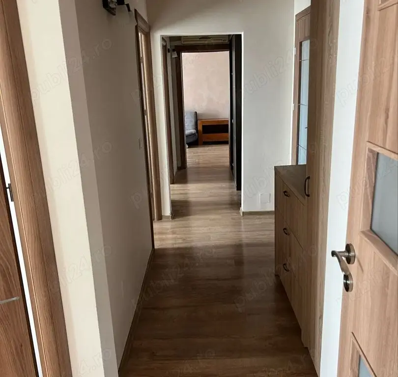 vand apartament 3 camere plus dressing