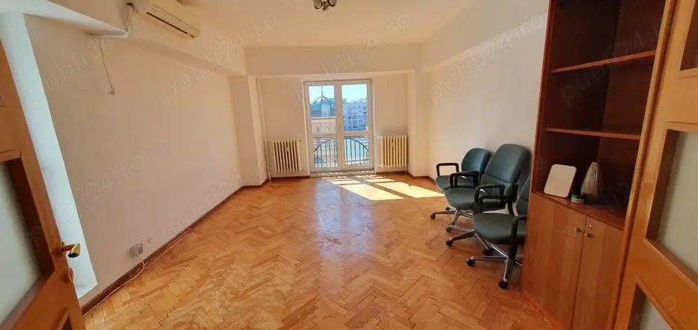 Ag BRASADAS închiriază 4 cam 100mp etaj 6/8, Pta Unirii.