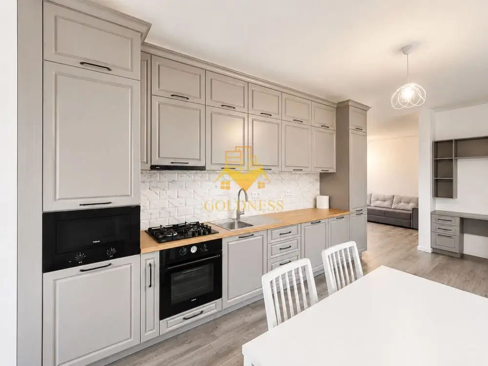 Apartament 3 camere Marasti , 2 bai, parcare, bloc nou,lift, Campina!