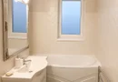 Apartament 3 camere de închiriat – Bloc nou | Lift | Parcare | 750 €