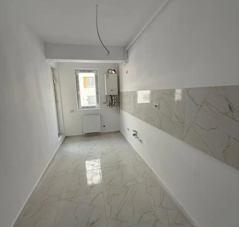 Apartament 56 mp, bloc nou, parcare inclusă, etaj 3, două balcoane, 80.000 euro TVA inclus