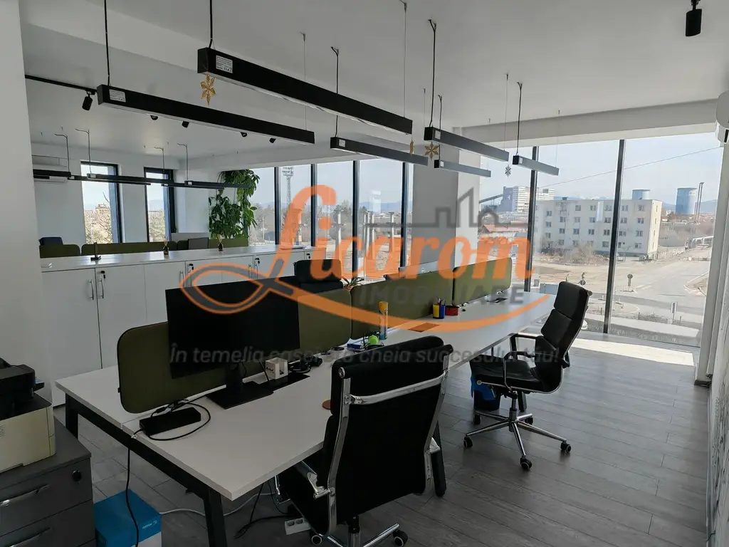 190 mp,Spatiu de Birouri/ Call Center/IT, Fitness,2280 euro/luna