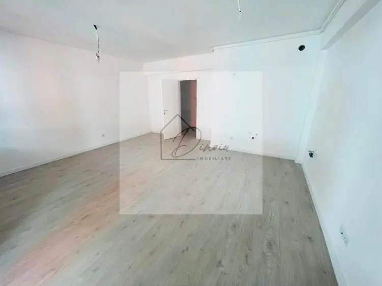 Studio Ivory Pipera I Rond OMW I bloc 2025