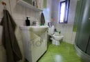Apartament in vila cu curte mare. Parter.