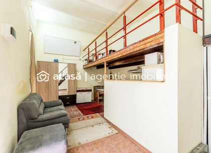 Spațiu birouri central cu 2 intrări pe Str. Unirii 1 Arad.