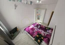 3 Camere. 2 Bai. Apartament pe 2 nivele. Pretabil investitie.