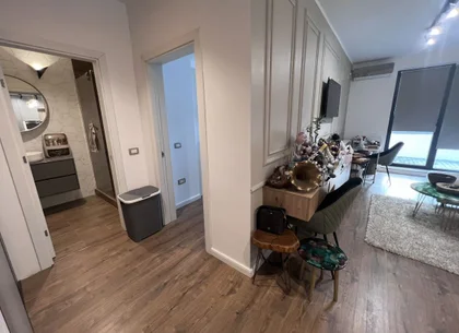 Ap 2 camere Tomis Park cu terasa 108 utili schimb