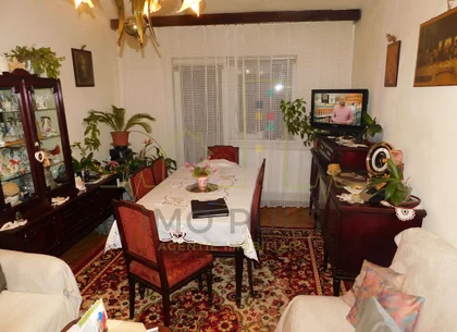 Centrala Proprie. Decomandat. Dambovita. 2 Balcoane