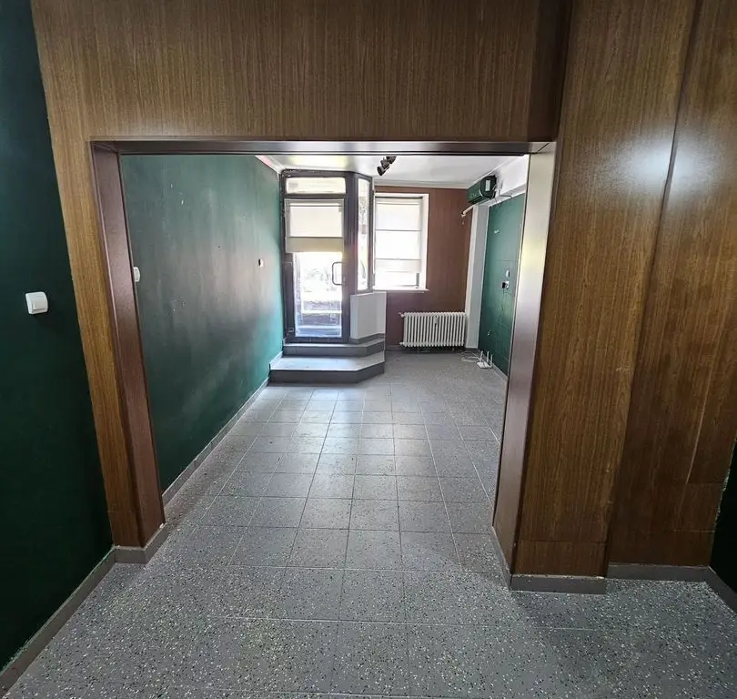 Spatiu Ultracentral Piata Calea Victoriei Moxa Romana