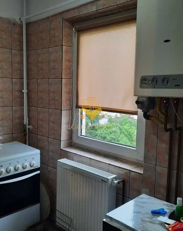 o garsoniera, balcon, Manastur zona Mehedinti, Baza Sportiva, Profi