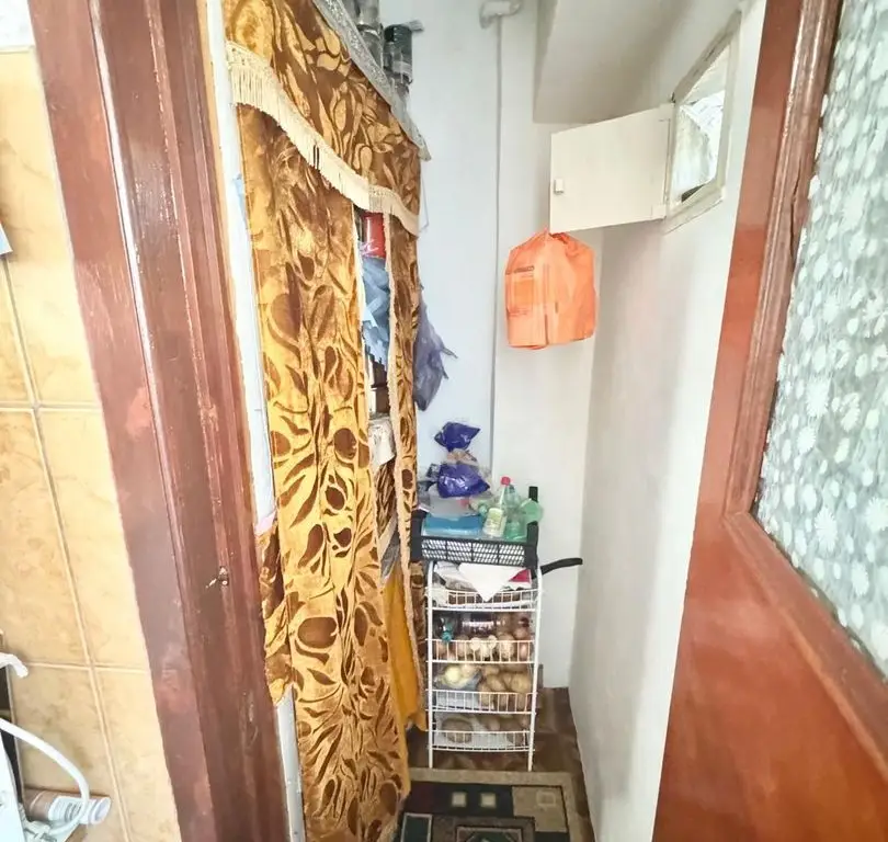Apartament spațios, 3 camere – Bulevardul CFR, Giurgiu