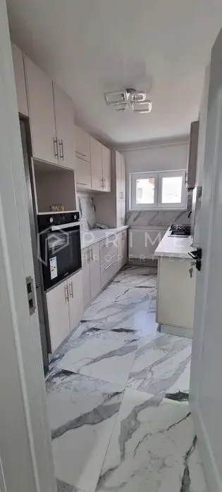 Închiriere Apartament 2 camere, Zonă Centrală (Str. Bartók Béla)