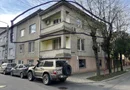 BRASADAS vinde ap 5 cam etaj 1 in casa cu etaj centru vechi.