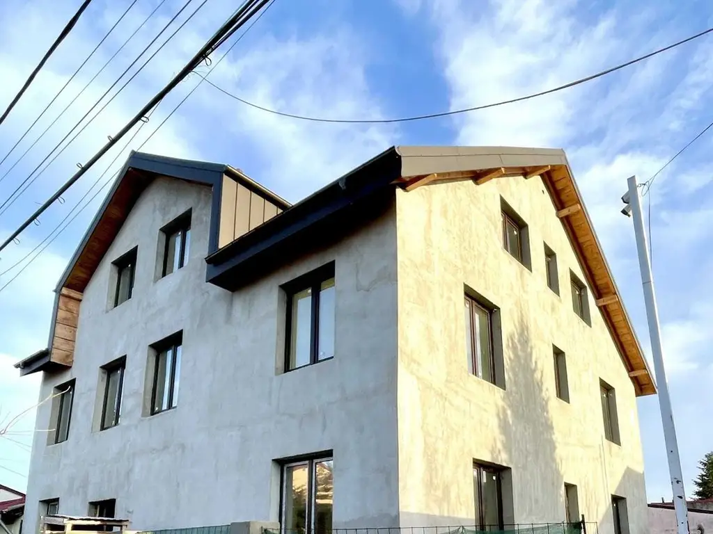 Casa P+1+M de vanzare in zona Bucurestii Noi , in constructie , la Alb