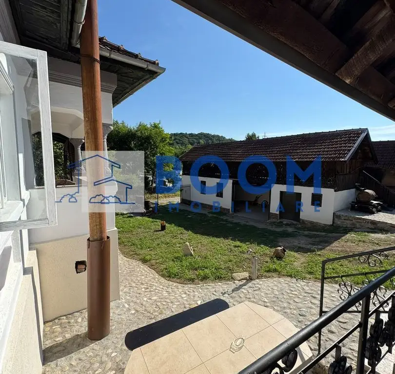 Conac Boieresc | Restaurat | Teren 2000 m