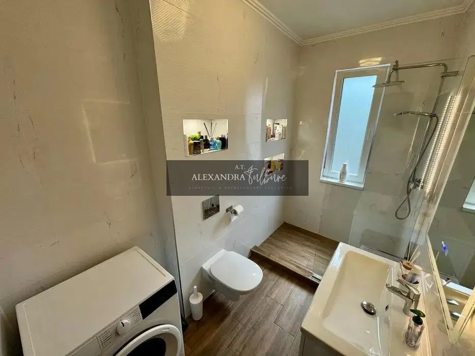 Apartament 3 camere modern l la cheie l Su 64 mp l Parcare