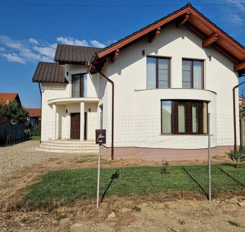 Casă de vanzare în Paulesti Satu Mare