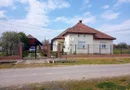 Casa de vanzare sau schimb cu apartament