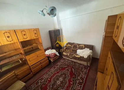 Casa/ Spatiu Birou, Curte 250mp, Parcari, Ultracentral, Avram Iancu