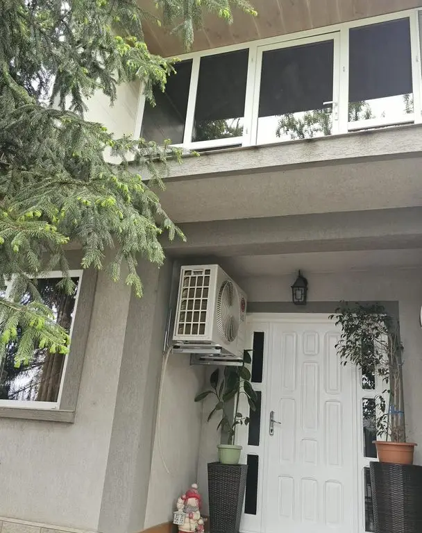 De vanzare -- casa in comuna Pechea, jud. Galati, teren 850 mp