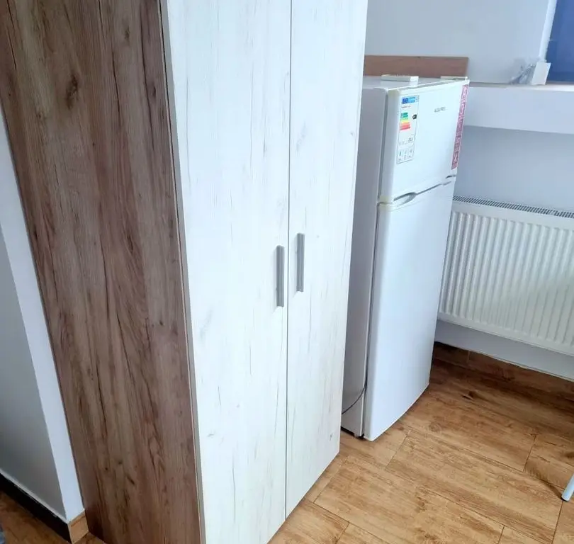 Garsonieră mobilată și utilată complet – Zona GARA - 190 euro