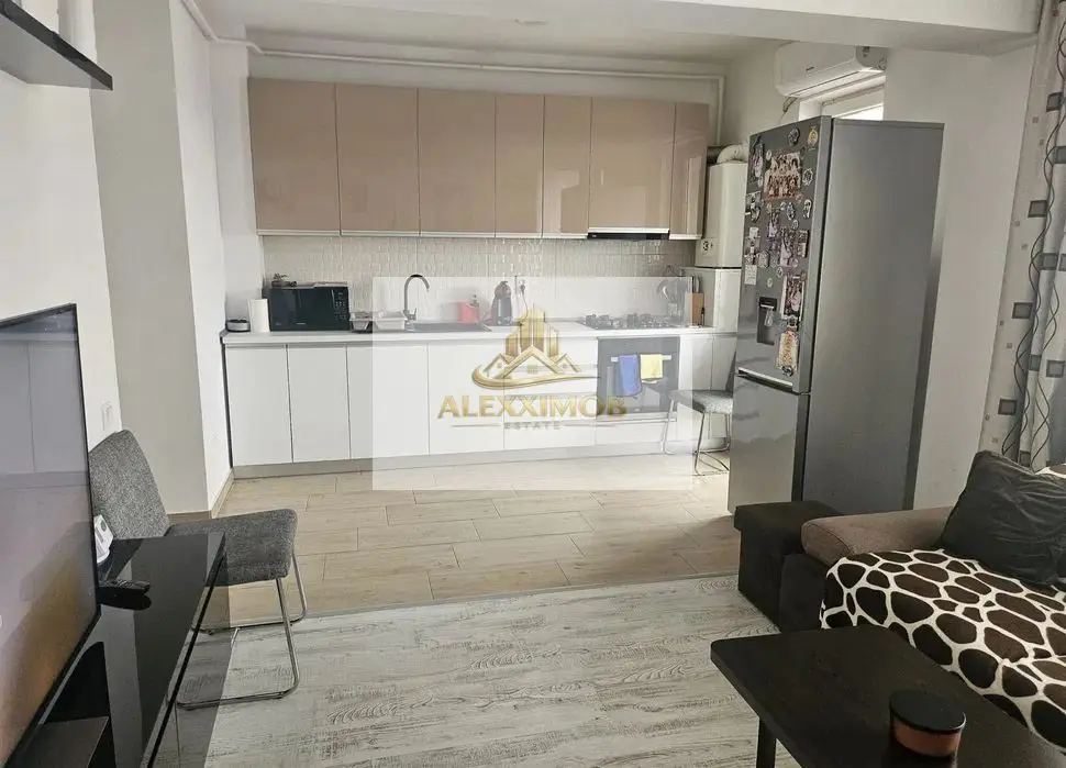 Apartament 3 Camere de Vanzare - zona Metalurgiei - 75 mp