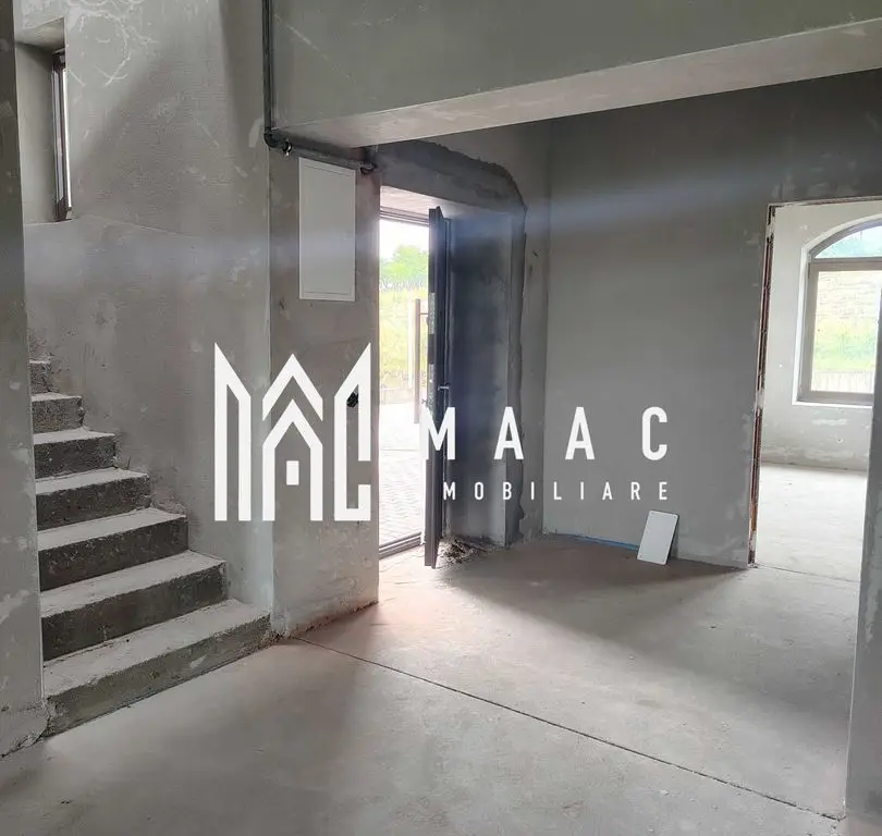 Casa 7 Camere | 418 MP | Șura Mică