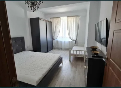 Vand apartament 2 camere
