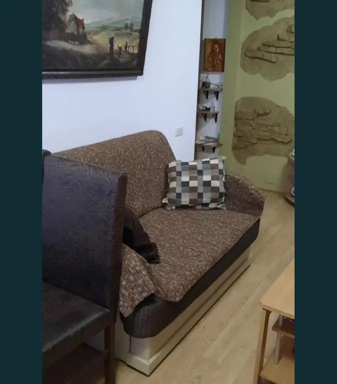 De vanzare apartament cu 2 camere