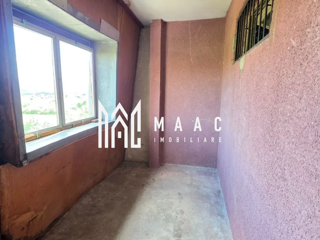 Apartament de vanzare Sibiu 3 camere decomandat | Strand | 2 bai, 2 balcoane
