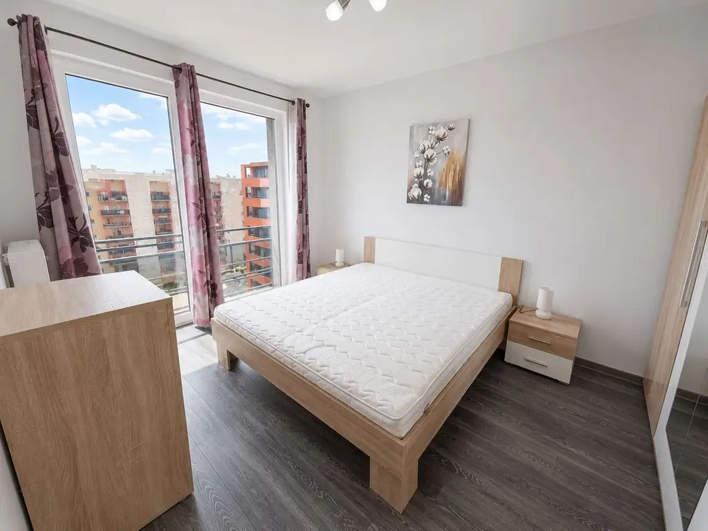Apartament 2 camere decomandat cu parcare subterană – Complex Iris 7,