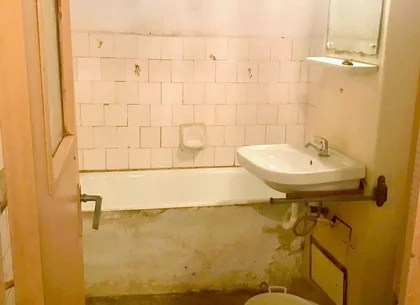 Exclusivitate - Apartament 2 camere în Micro 17, parter,  de renovat