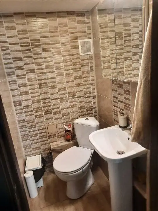 De vânzare apartament 4 camere Militari Veteranilor