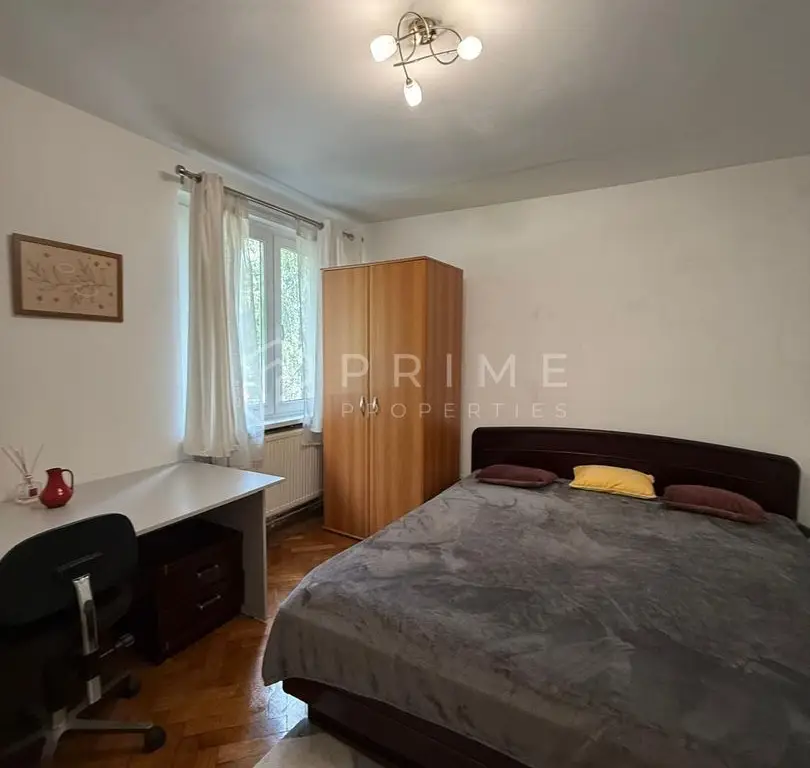 Apartament cu 3 camere decomandate- Ideal pentru studenti - Zona Tudor