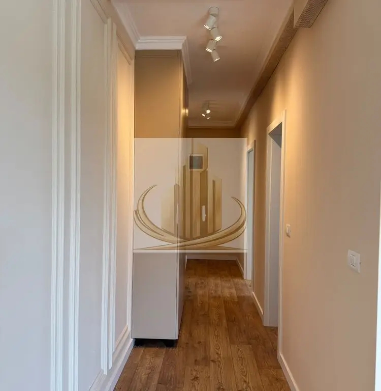 Apartament 2 camere mobilat utilat complet cu parcare inclusa