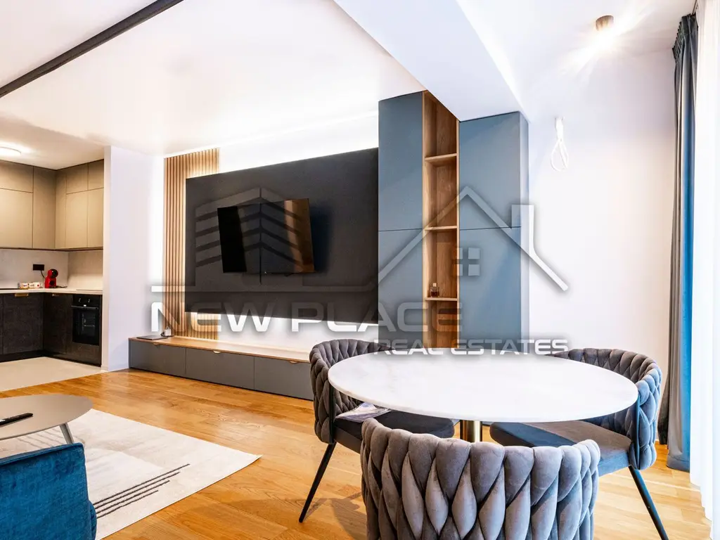 Yacht KID | Apt exclusivist | 261,000+TVA | Bucatarie inchisa | LUX
