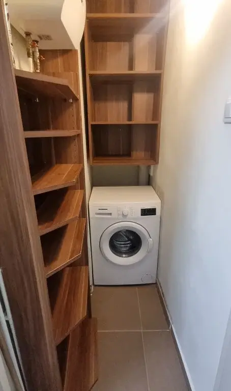 Inchiriez apartament 2 camere Metrou Stefan cel Mare
