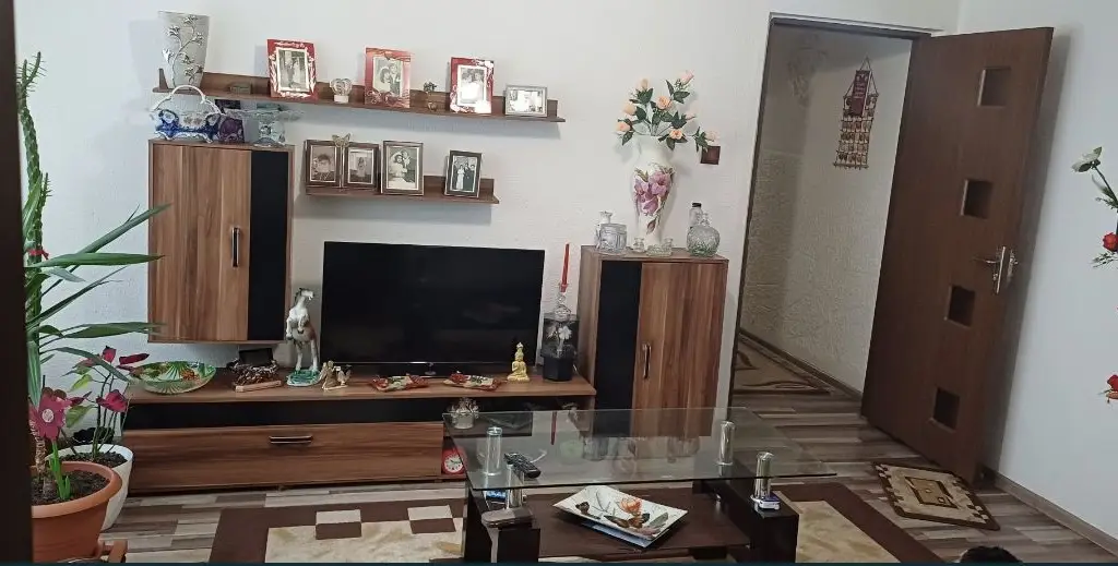 3 camere Tomis Nord-mobilat si utilat
